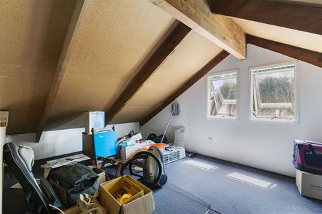Photo of property in 10 Whites Road, Whitford, Howick, 2571