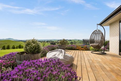 Photo of property in 21c Highlands Drive, Waipawa, 4277