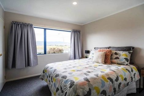 Photo of property in 55a Golf Road, Paraparaumu Beach, Paraparaumu, 5032