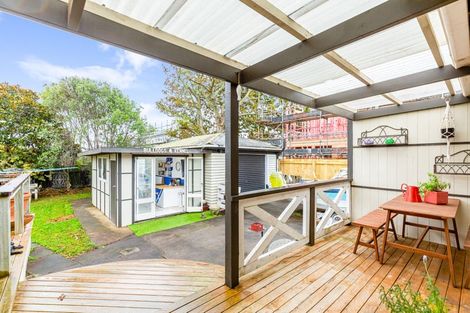 Photo of property in 4 Osprey Street, Pakuranga, Auckland, 2010