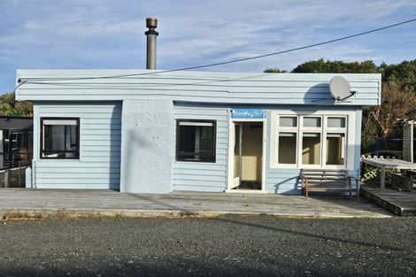 Photo of property in 7 Kowhai Street, Kaka Point, Balclutha, 9271