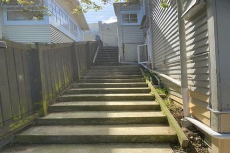 Photo of property in 55 Overtoun Terrace, Hataitai, Wellington, 6021