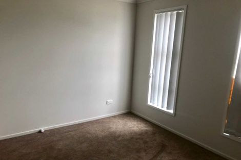 Photo of property in 15 Perla Road, Pukekohe, 2120