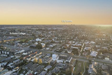 Photo of property in 112 Aldwins Road, Phillipstown, Christchurch, 8062
