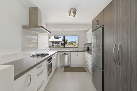 Photo of property in 35 Clivedene Street, Matua, Tauranga, 3110