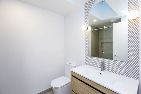 Photo of property in 2 Mudie Street, Alicetown, Lower Hutt, 5010