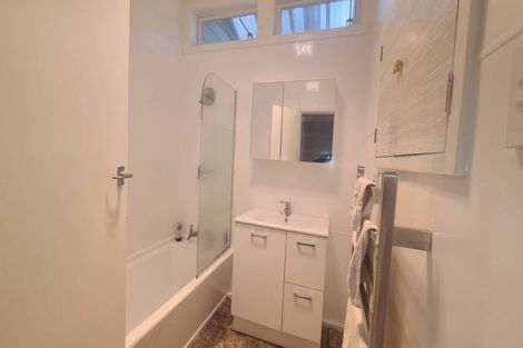 Photo of property in 1122 Paekakariki Hill Road, Paekakariki Hill, Porirua, 5381