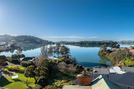 Photo of property in 17a Shandon Street, Roseneath, Port Chalmers, 9023