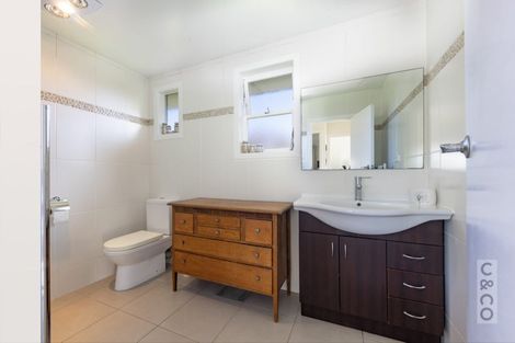 Photo of property in 33 Maude Street, Riverhead, 0820