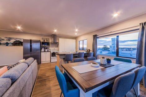 Photo of property in 12/11 Jack Conway Avenue, Manukau, Auckland, 2104