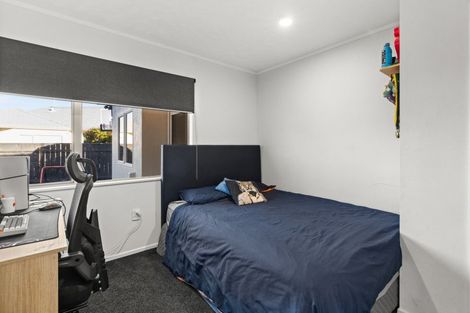 Photo of property in 5 Wilton Row, Taradale, Napier, 4112