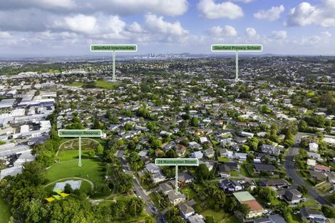 Photo of property in 24 Normanton Street, Glenfield, Auckland, 0629