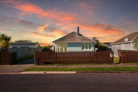 Photo of property in 32 Carisbrooke Street, Aranui, Christchurch, 8061
