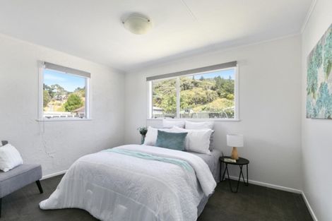 Photo of property in 27 Hamstead Street, Wainuiomata, Lower Hutt, 5014