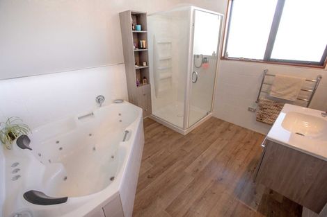 Photo of property in 59 James Drive, Diamond Harbour,  8971