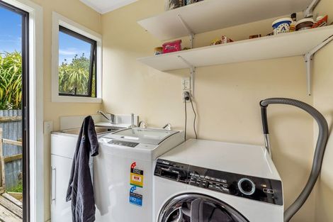 Photo of property in 49 Leinster Avenue, Raumati South, Paraparaumu, 5032