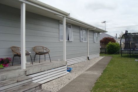 Photo of property in 7 Standish Street, Midhirst, Stratford, 4394