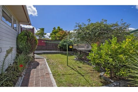 Photo of property in 6 Howards Way, Te Kamo, Whangarei, 0112
