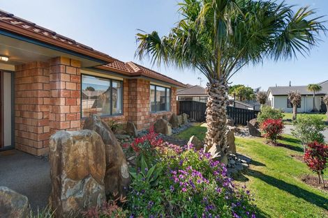 Photo of property in 51 Calypso Drive, Papamoa Beach, Papamoa, 3118