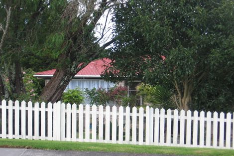 Photo of property in 3/23 Tahi Terrace, Glen Eden, Auckland, 0602