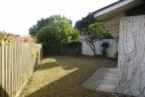 Photo of property in 11 Maidstone Road, Ilam, Christchurch, 8041