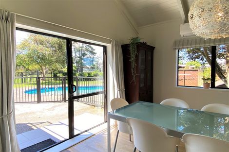 Photo of property in 5 Godwit Place, Waiuku, 2123