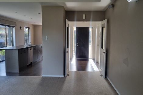 Photo of property in 17 Hampstead Close, Rangiora, 7400