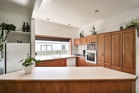 Photo of property in 812 Lawrence Street, Akina, Hastings, 4122