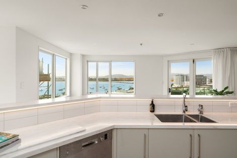 Photo of property in 1/6d Durham Street, Tauranga, 3110