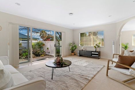 Photo of property in 94 Gravatt Road, Papamoa Beach, Papamoa, 3118