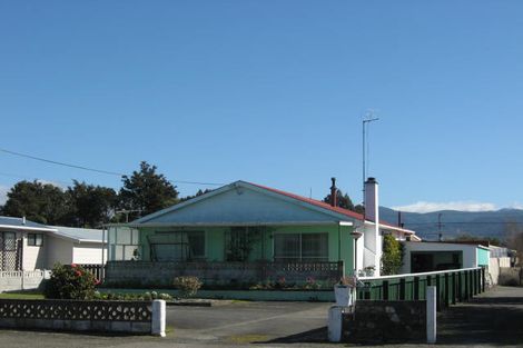 Photo of property in 254 Main Street, Greytown, 5712