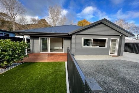 Photo of property in 108a Strand Crescent, Naenae, Lower Hutt, 5011