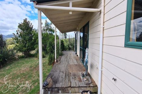 Photo of property in 105 Gorge Road, Maungaturoto, 0520