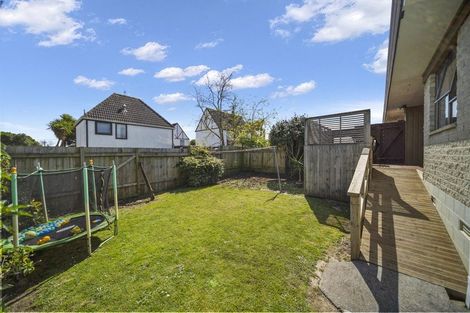 Photo of property in 2/9 Malte Brun Place, Papatoetoe, Auckland, 2025