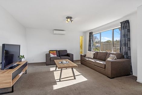 Photo of property in 1/16a Steadman Road, Broomfield, Christchurch, 8042