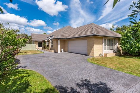 Photo of property in 2b Maple Lane, Waikanae, 5036