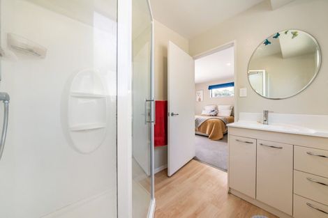 Photo of property in 14 Tararua Close, Aotea, Porirua, 5024