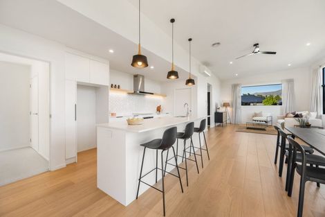 Photo of property in 7 Travertine Street, Cromwell, 9310