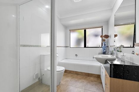 Photo of property in 3 Gordal Place, Flat Bush, Auckland, 2016