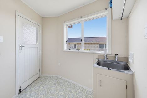 Photo of property in 191 Omata Road, Blagdon, New Plymouth, 4310