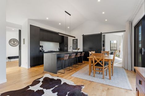 Photo of property in 8 Tiaki Lane, Matakana, 0985