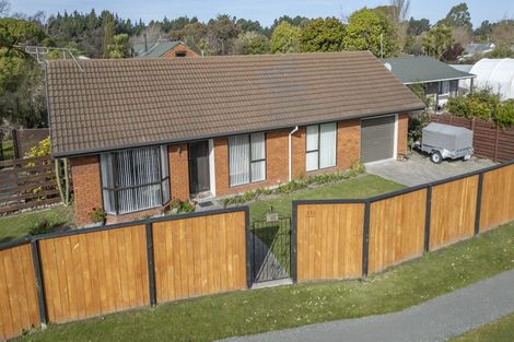 Photo of property in 15 Smarts Drive, Leithfield, 7481