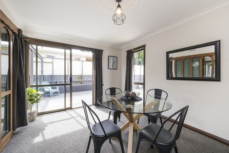 Photo of property in 18 Margaret Street, Roslyn, Palmerston North, 4414