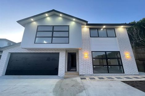 Photo of property in 11 Tawapou Close, Massey, 0614