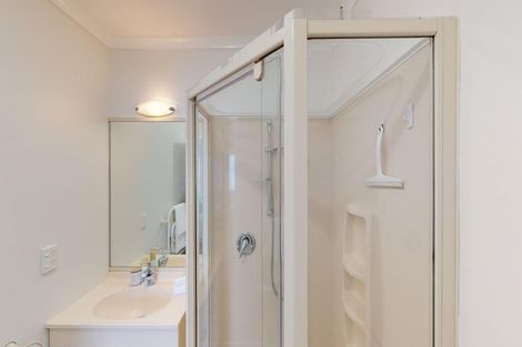 Photo of property in 17 Sirsi Terrace, Broadmeadows, Wellington, 6035