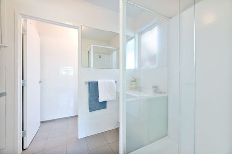 Photo of property in 45 Cron Avenue, Te Atatu South, Auckland, 0610