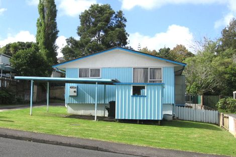 Photo of property in 2/26 Kemp Road, Massey, Auckland, 0614