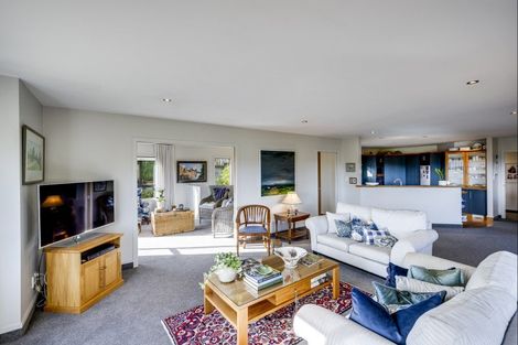 Photo of property in 36 Selwyn Road, Havelock North, 4130