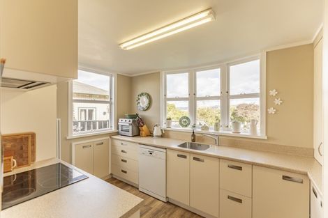 Photo of property in 32 Nelson Street, Waipukurau, 4200