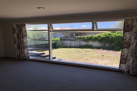 Photo of property in 33 Pulham Crescent, Queenwood, Hamilton, 3210